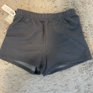 Aritiza TNA cozy fleece sweatshorts